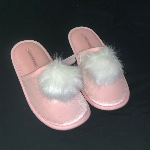 Victoria's Secret Shoes - Victoria’s Secret Pom Pom slipper